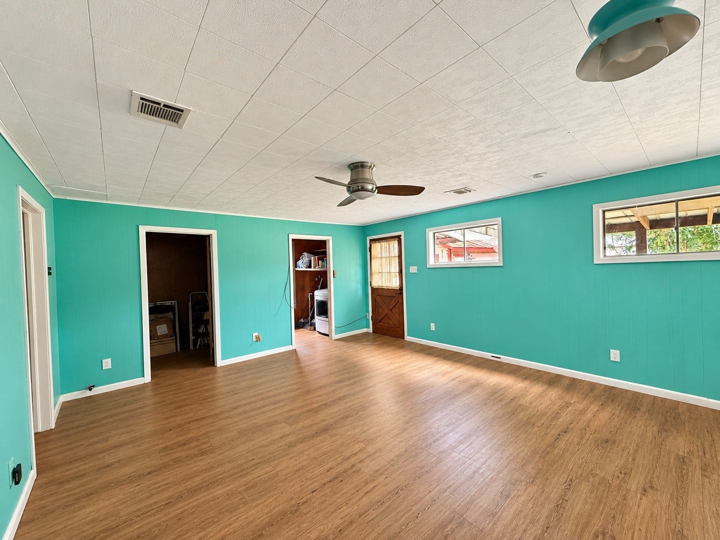 104 Flowers Street, Dayton, TX 77535 Game Room/Den