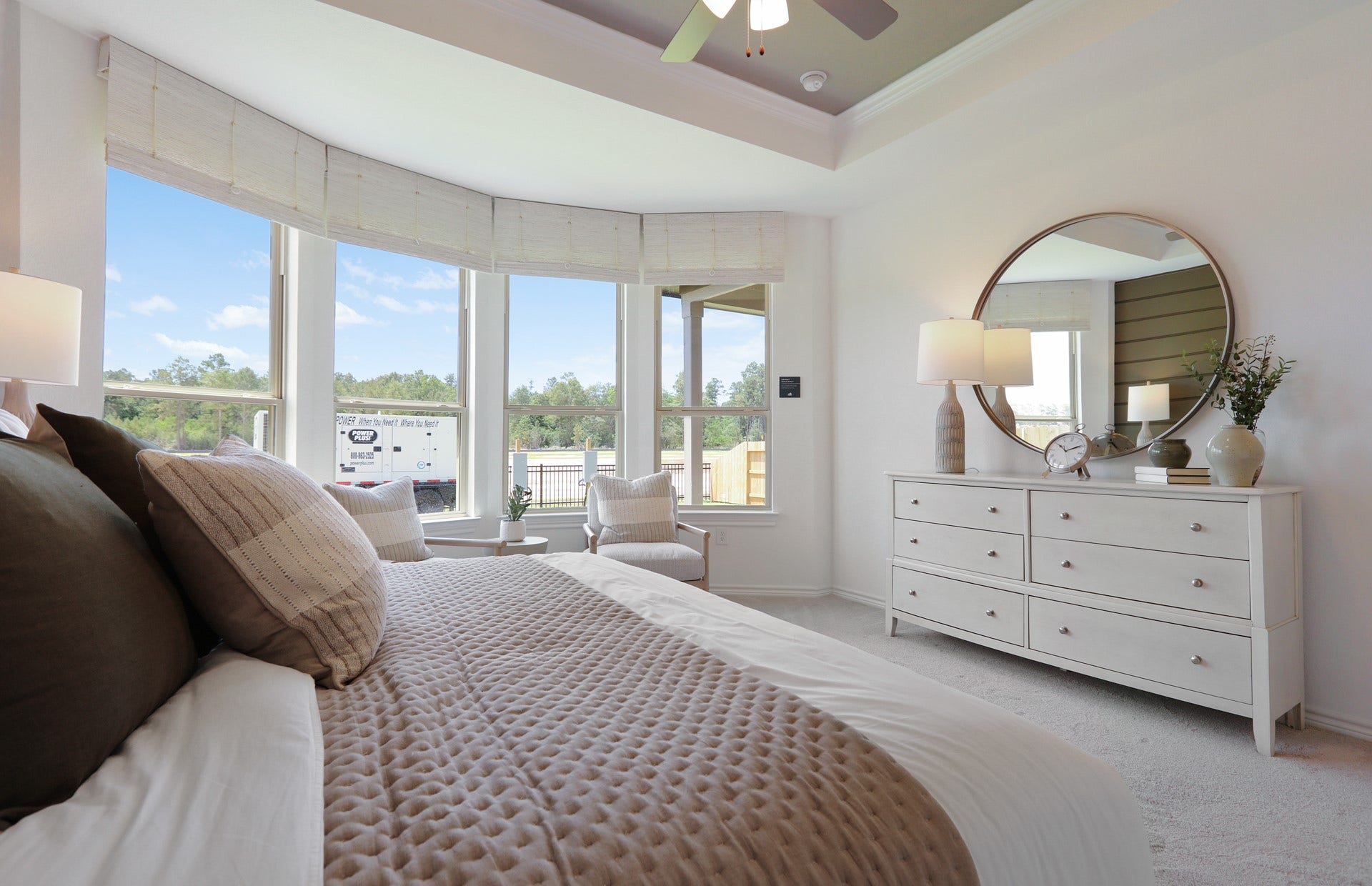 MODEL HOME images may NOT be consistent with the finished product.