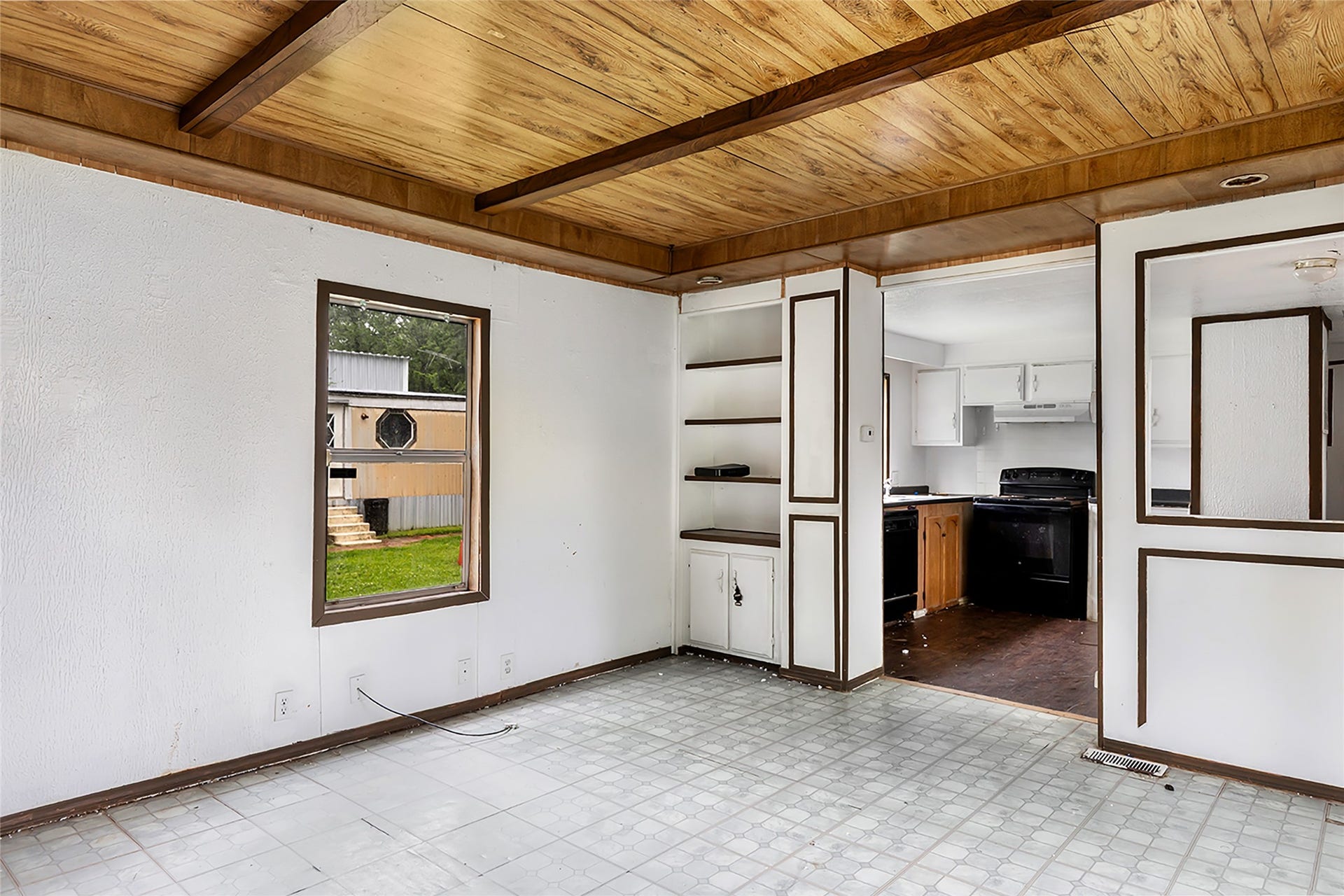 21061 Brazos Drive, Porter, TX 77357 21061 Brazos Drive, Porter, TX 77357