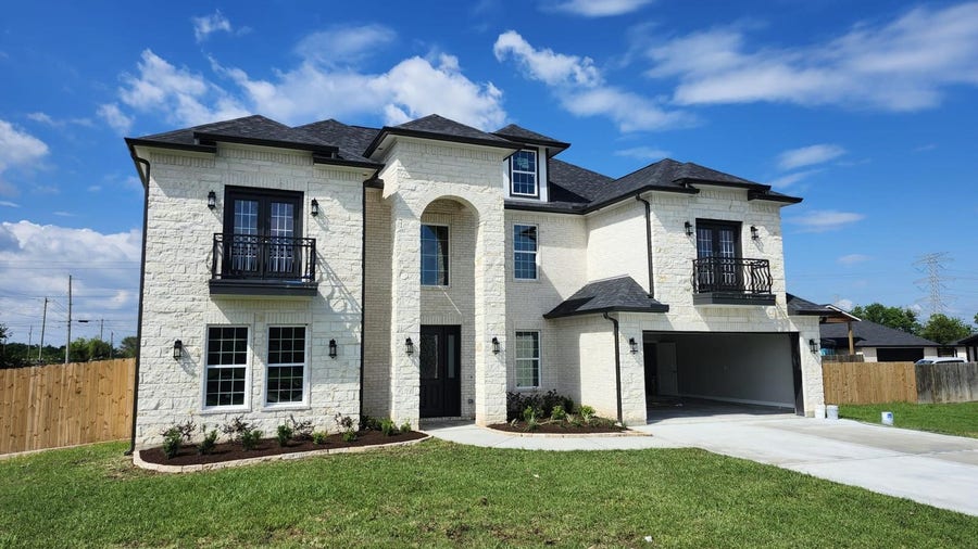 Property photo for 1714 Mackey Drive, Dickinson, TX