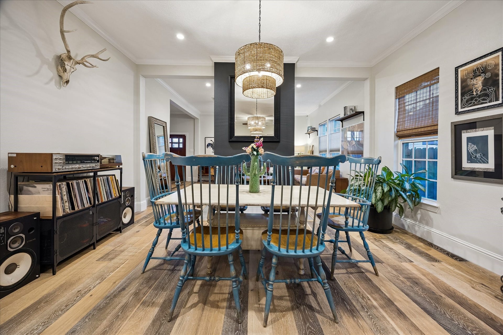 106 Alma Street, Houston, TX 77009 Another view of the dining area