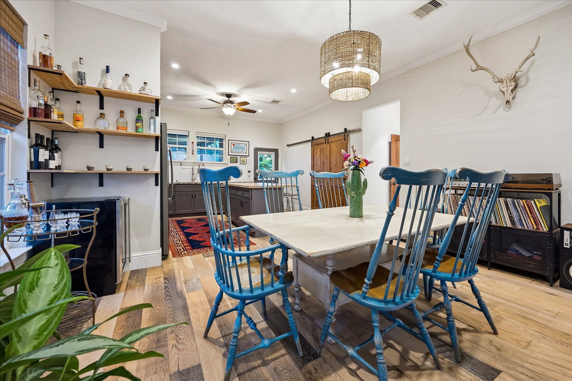 106 Alma Street, Houston, TX 77009 Dining room