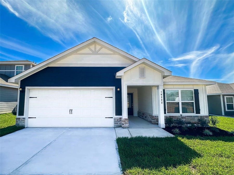 Property photo for 16322 Sweet Grove Drive, Conroe, TX