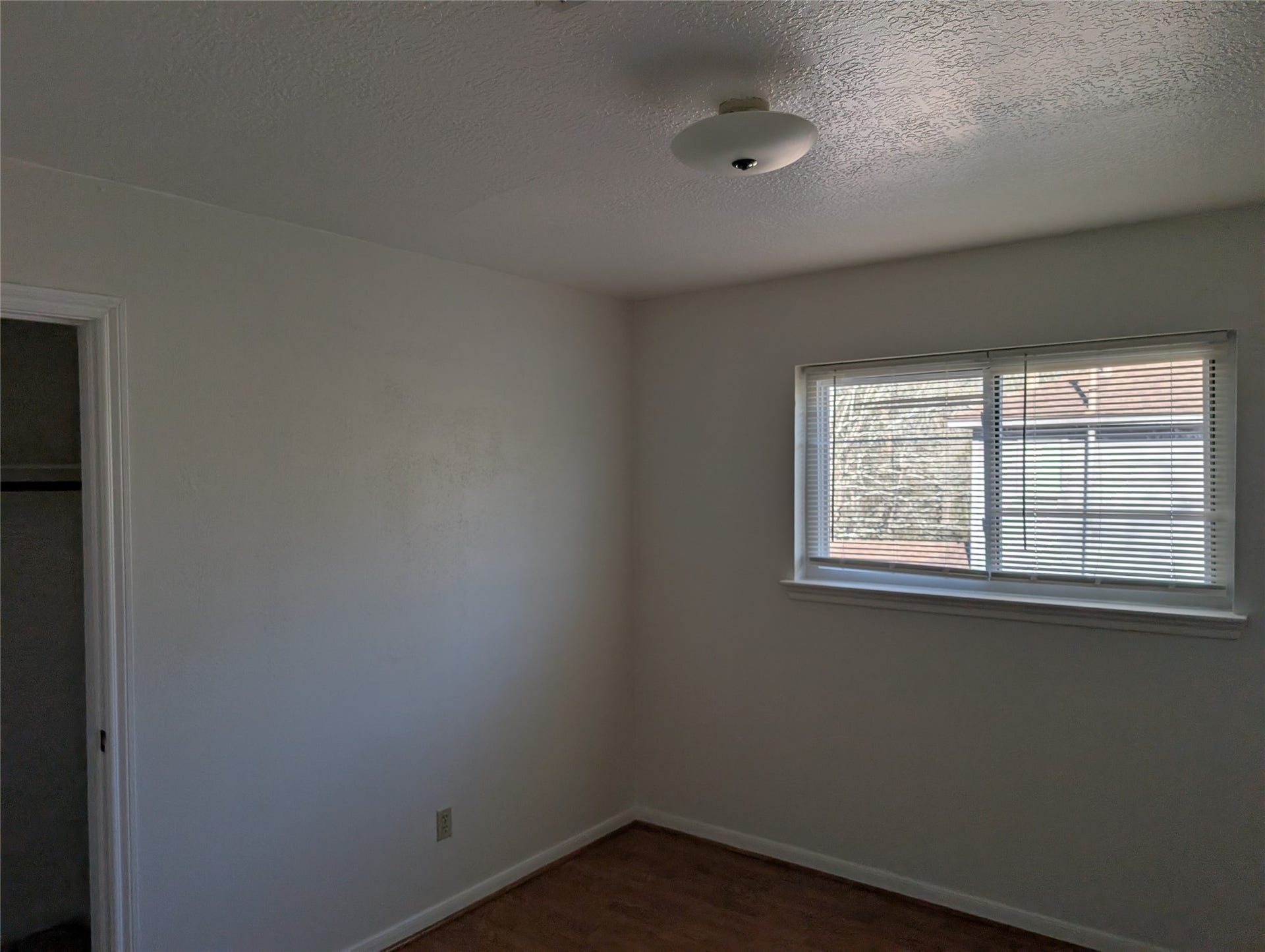 2055 Riverlawn, Houston, TX 77339 2055 Riverlawn, Houston, TX 77339