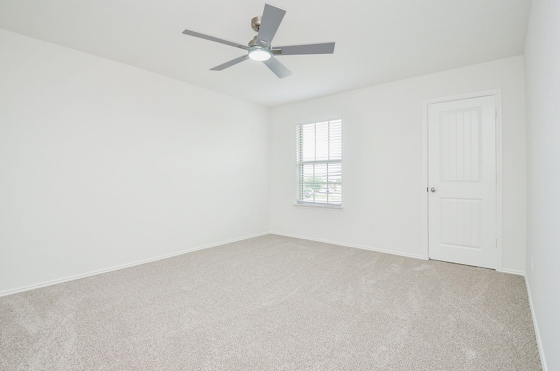 8106 Oakleaf Meadow Court, Rosharon, TX 77583