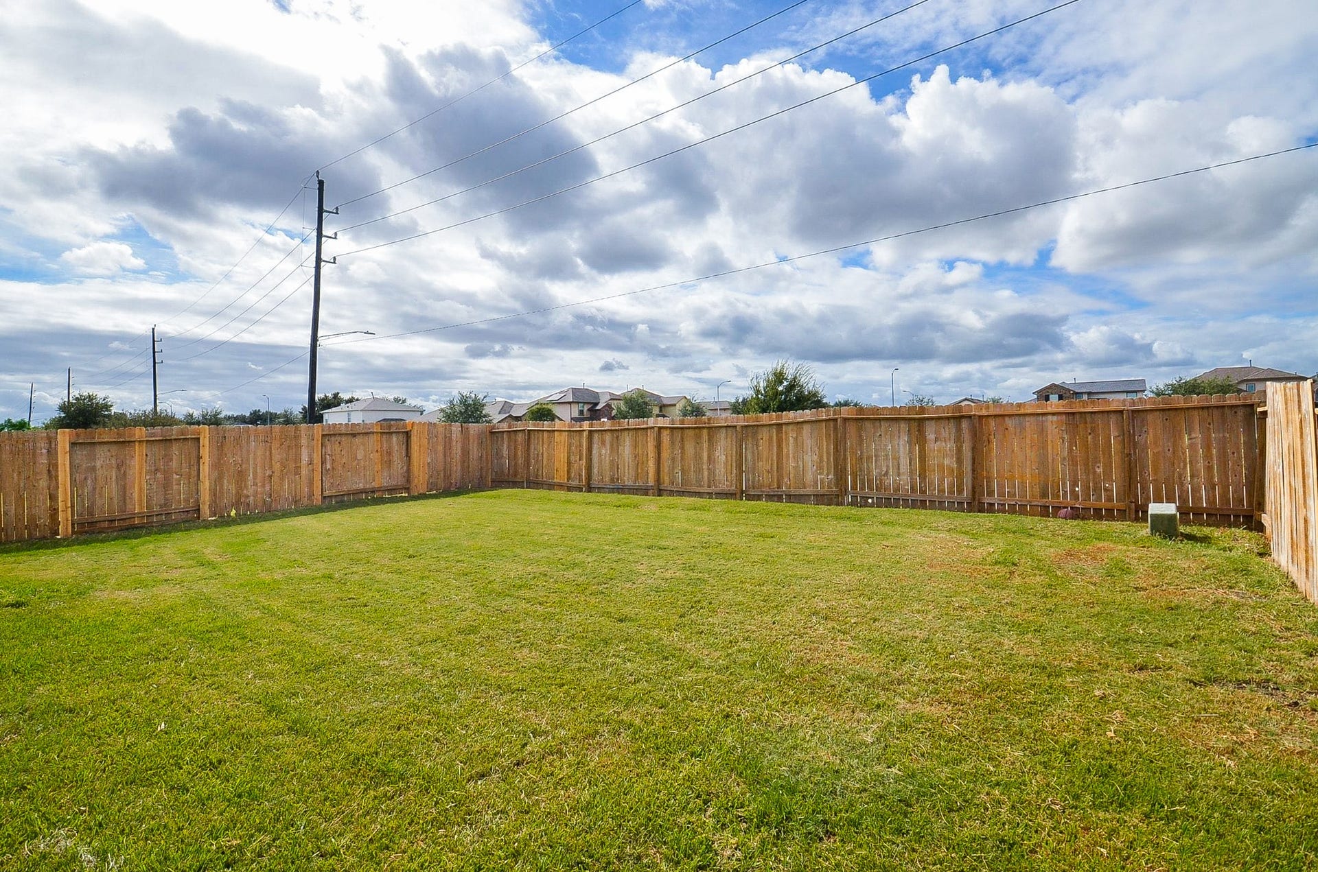 8106 Oakleaf Meadow Court, Rosharon, TX 77583