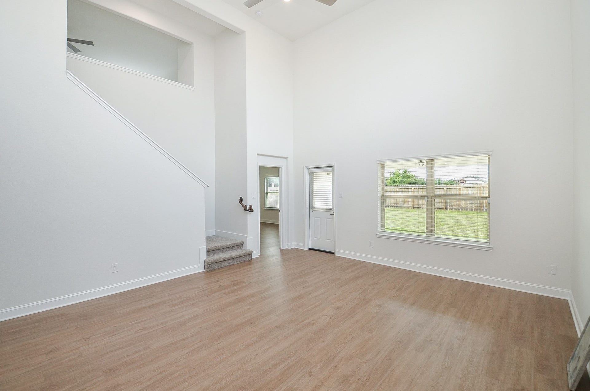 8106 Oakleaf Meadow Court, Rosharon, TX 77583