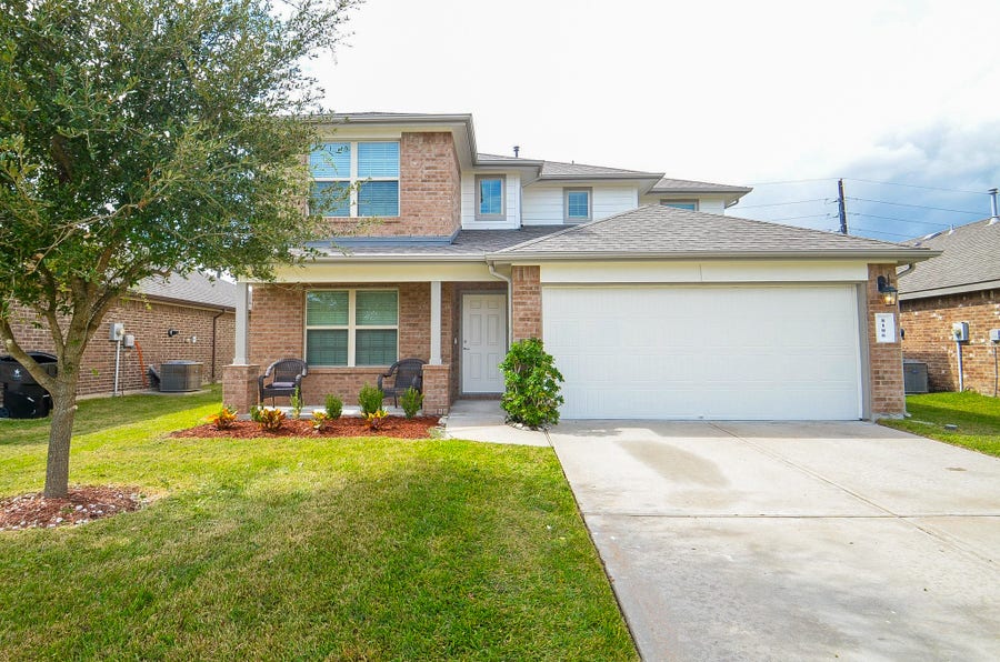Property photo for 8106 Oakleaf Meadow Court, Rosharon, TX