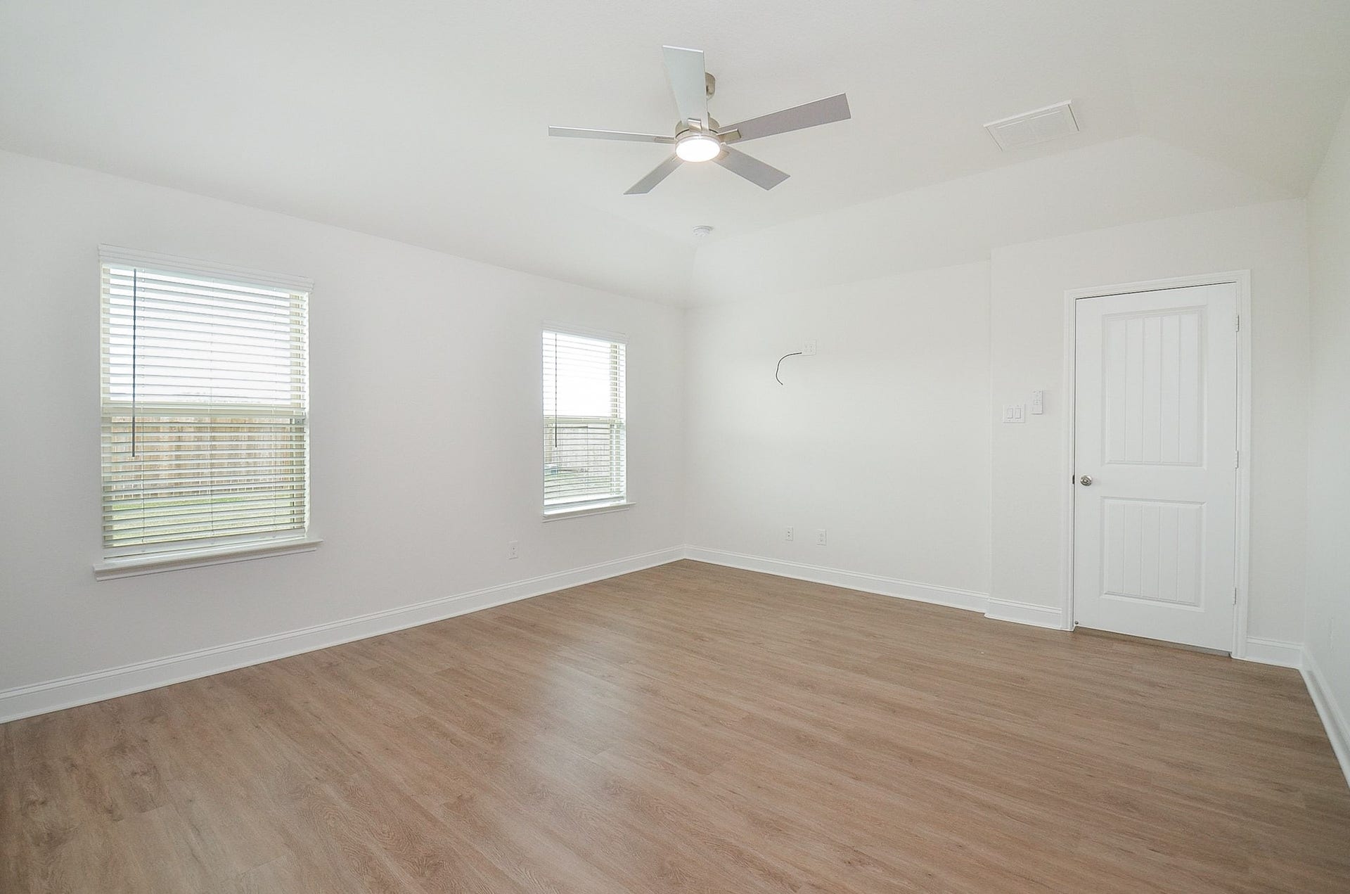 8106 Oakleaf Meadow Court, Rosharon, TX 77583
