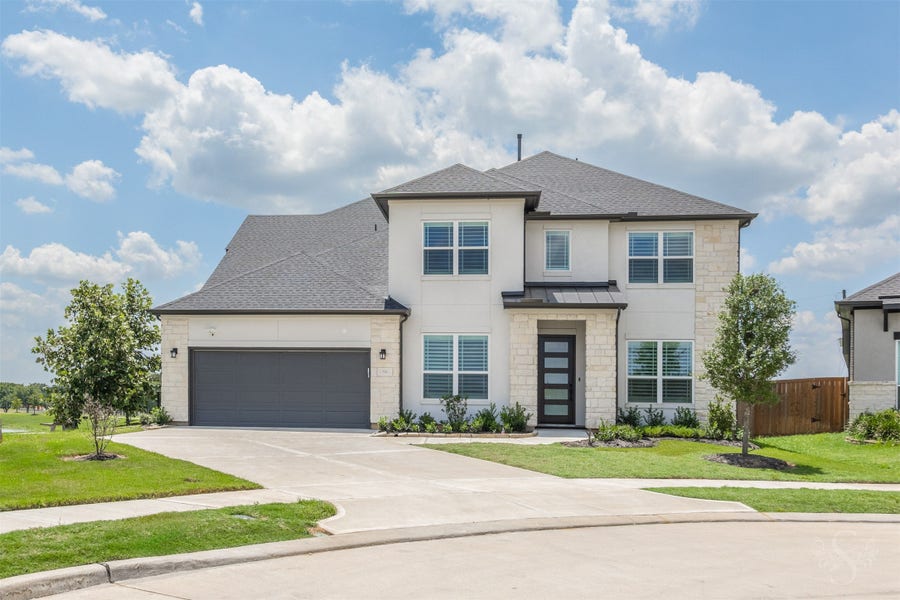 Property photo for 7526 Sunny Oak Lane, Fulshear, TX
