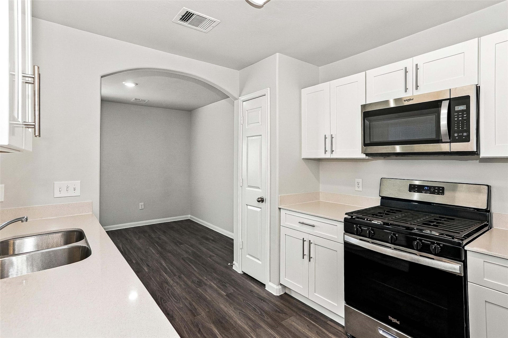 13005 Lexa Manor, Houston, TX 77082 13005 Lexa Manor, Houston, TX 77082