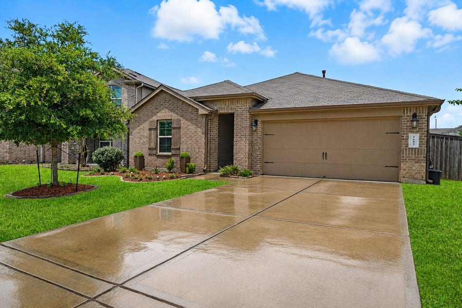 Property photo for 5602 Pleasant Falls Drive, Richmond, TX