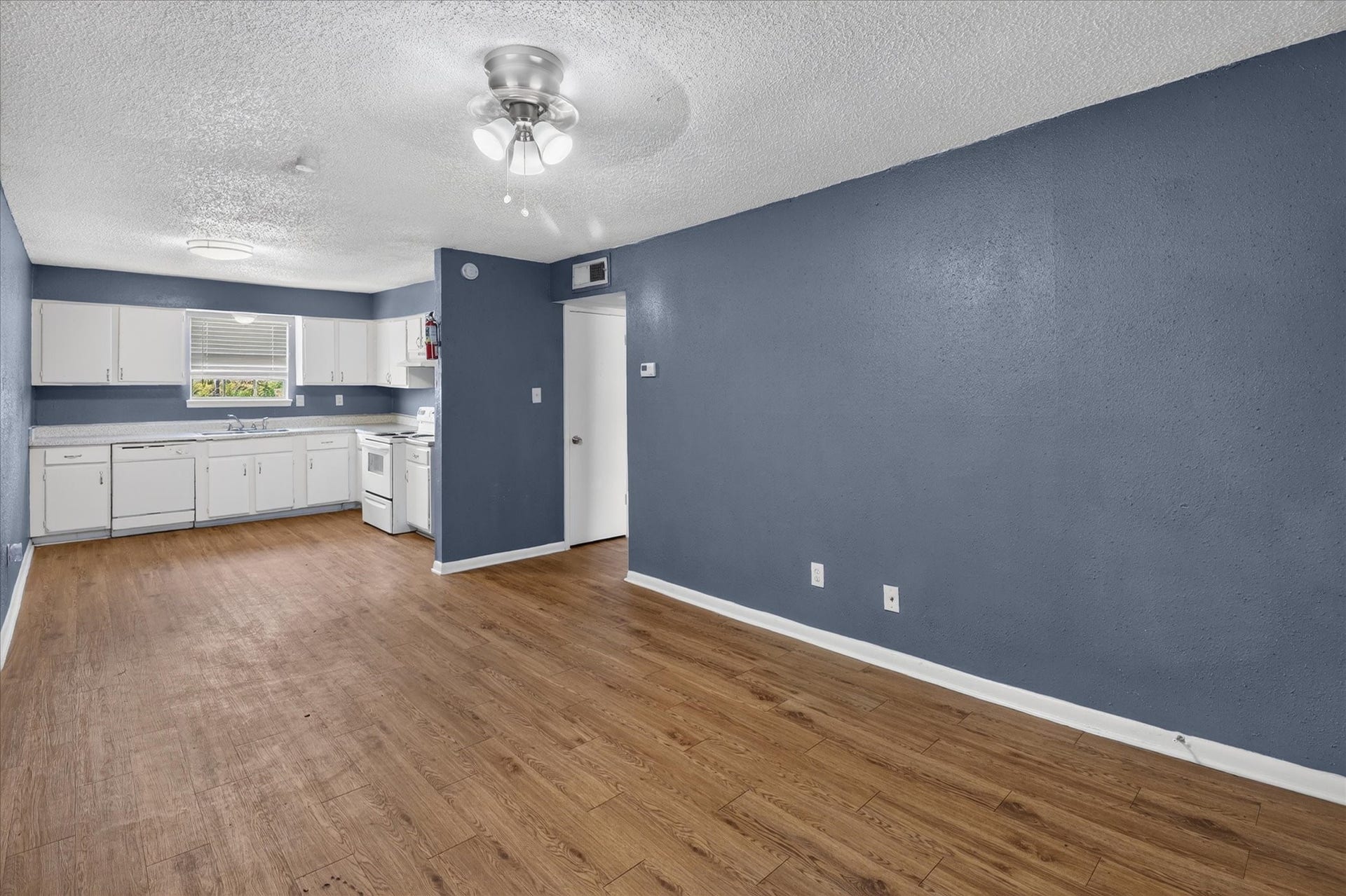 2311 71st Street, #115, Galveston, TX 77551 2311 71st Street, #115, Galveston, TX 77551