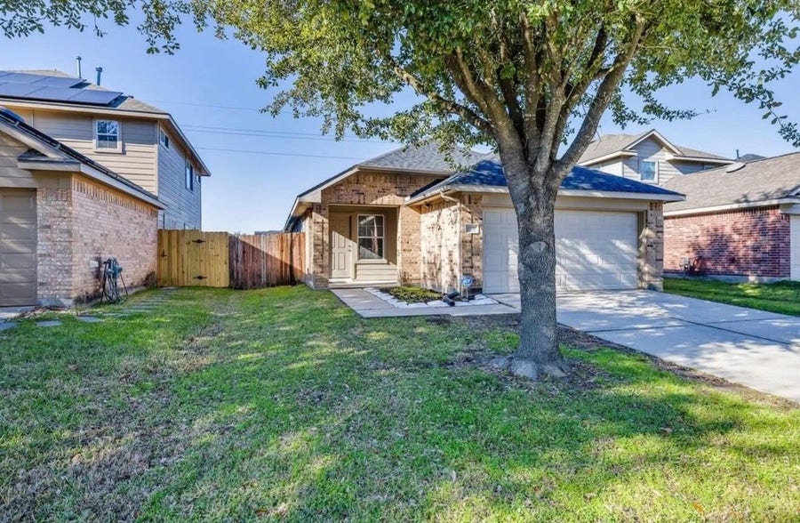 Property photo for 21927 Octavia Way, Houston, TX
