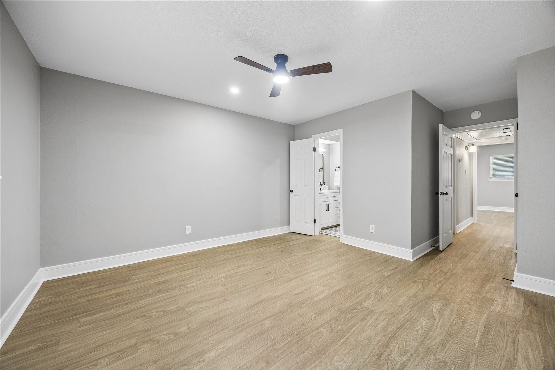 177 W Tri Oaks Lane, #177, Houston, TX 77043 177 W Tri Oaks Lane, #177, Houston, TX 77043