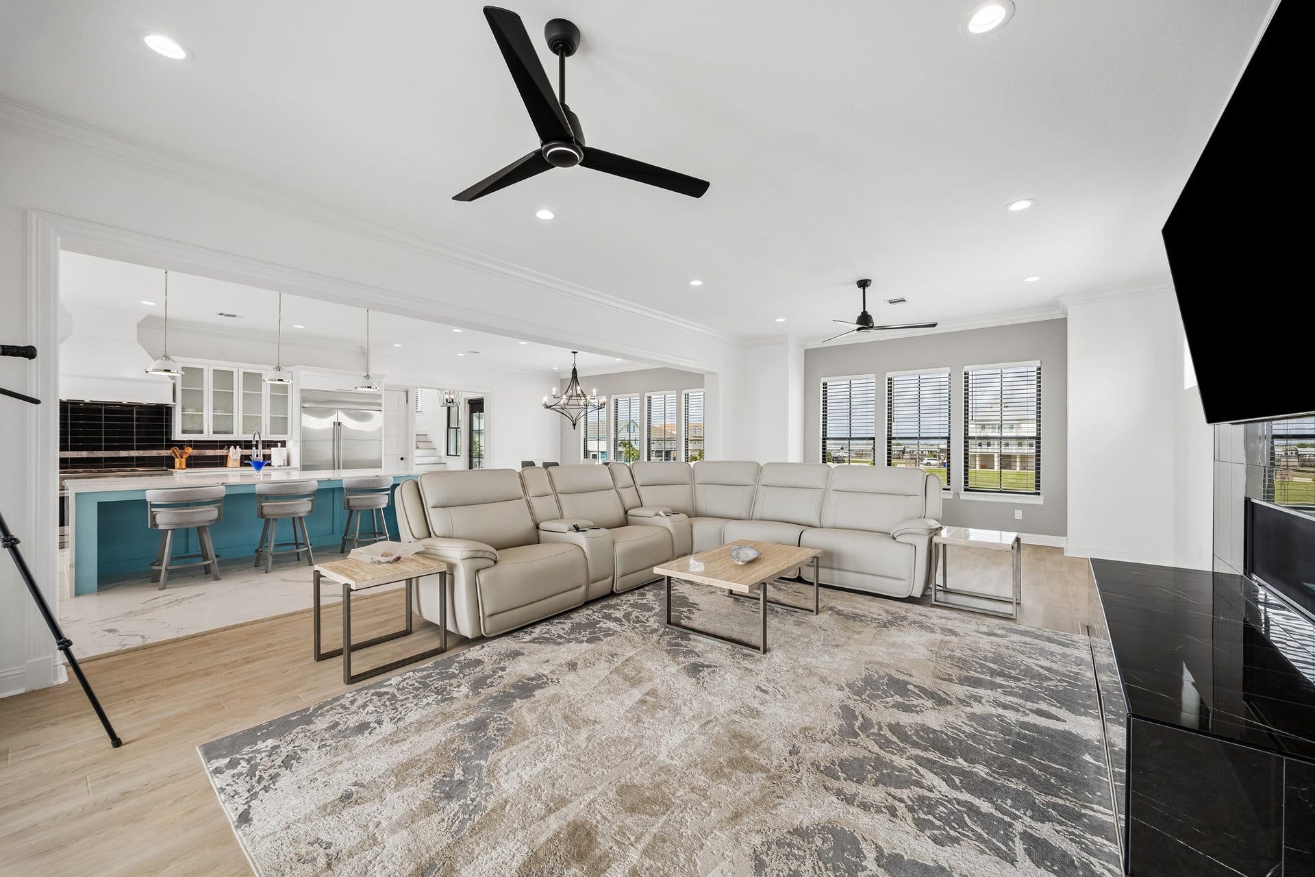 403 Hana Drive, Tiki Island, TX 77554 403 Hana Drive, Tiki Island, TX 77554