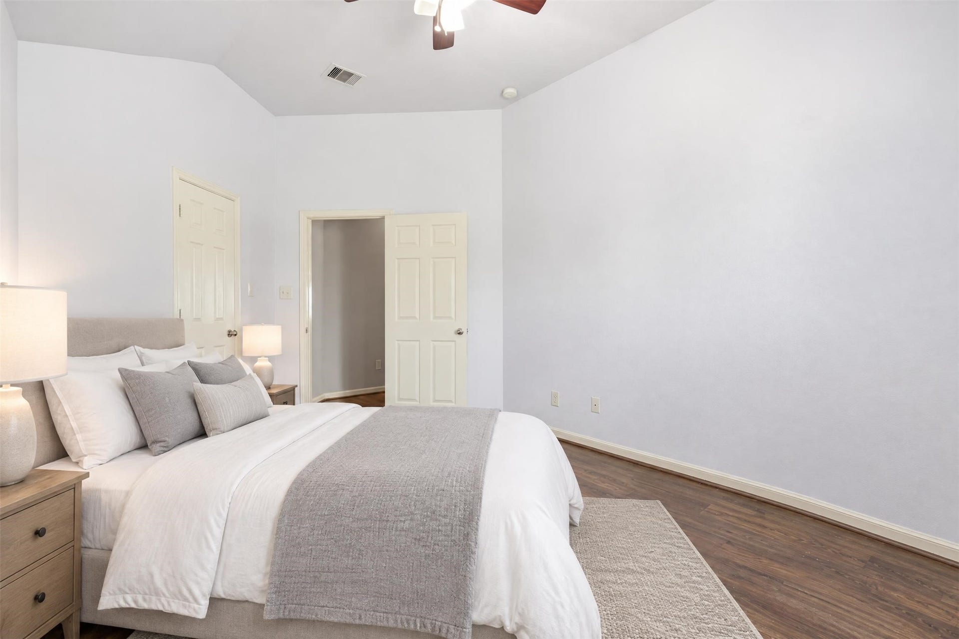 5106 Autumn Rose Lane, Sugar Land, TX 77479 Virtually staged. Bright and versatile, this bedroom adapts easily as your needs change.