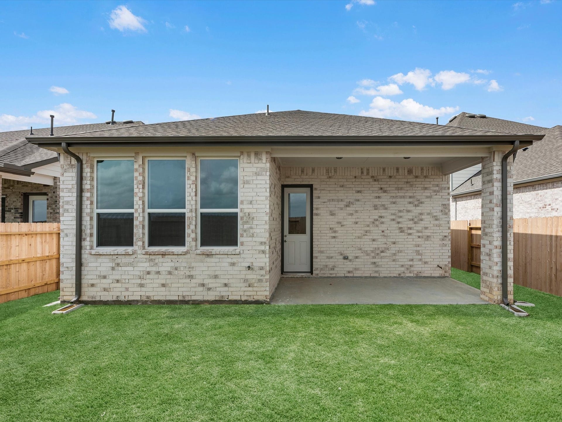 19128 Cedar Lennox Circle, Magnolia, TX 77355 Representative Photo