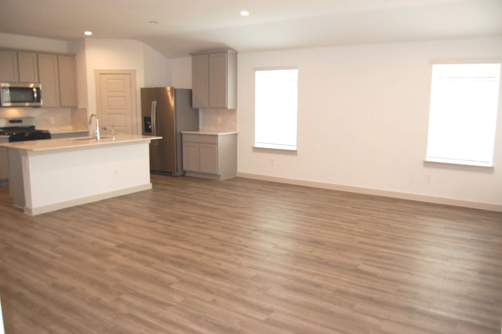 7931 Brumbly Lane, Rosharon, TX 77583 Living Area