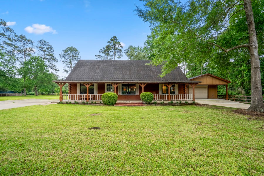 Property photo for 16007 Long Neck Drive, Magnolia, TX