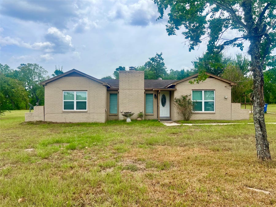 Property photo for 3022 Goodson Loop, Pinehurst, TX