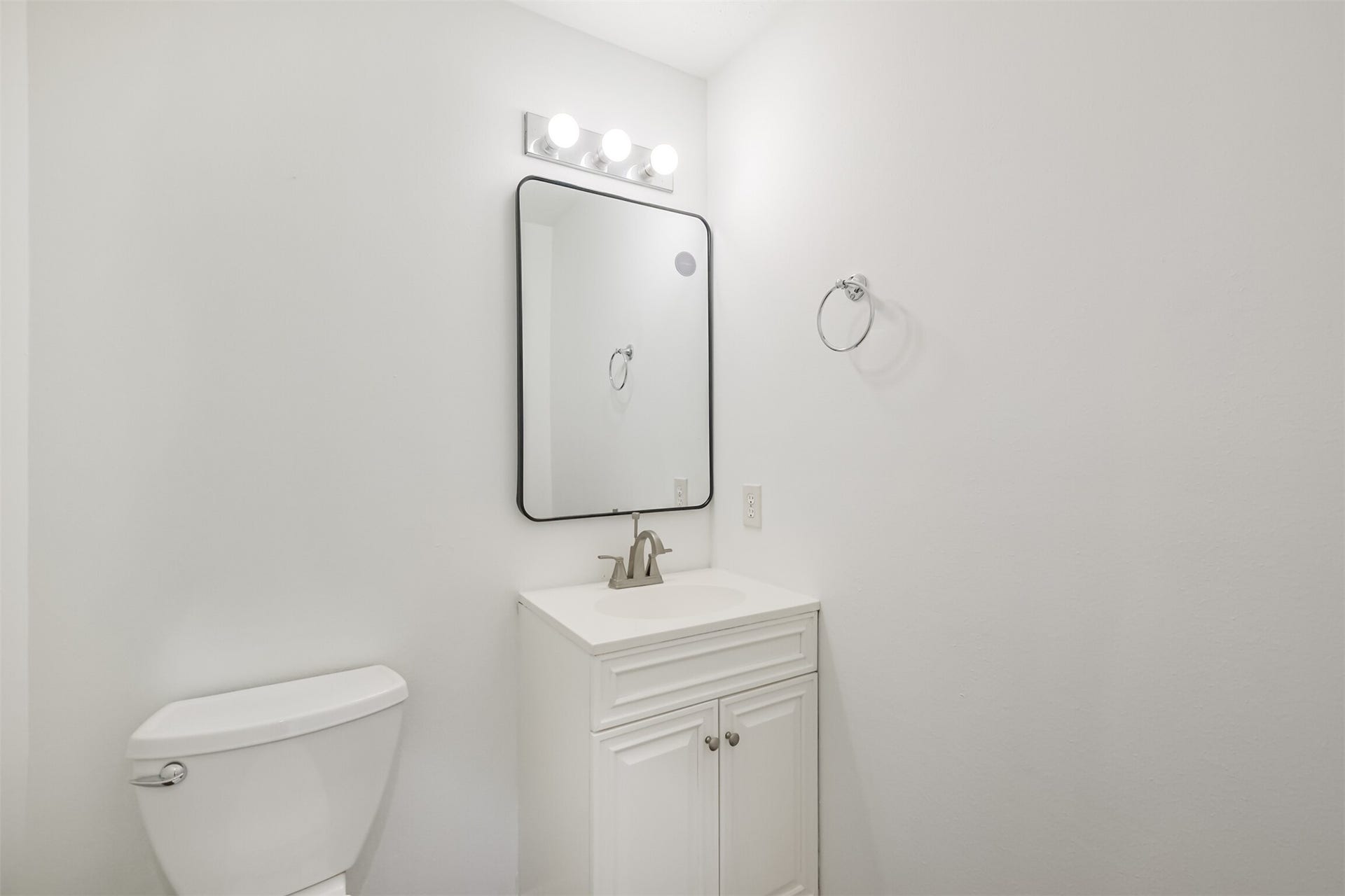 139 High Meadows Drive, Sugar Land, TX 77479