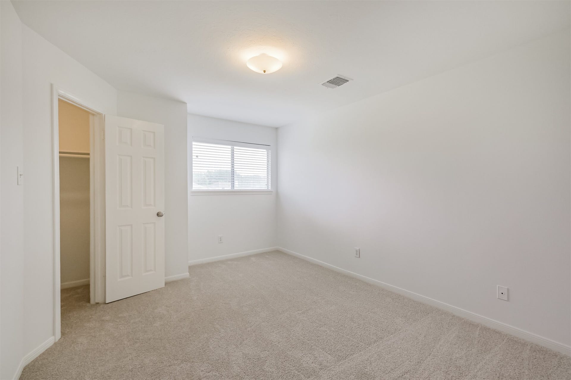 139 High Meadows Drive, Sugar Land, TX 77479