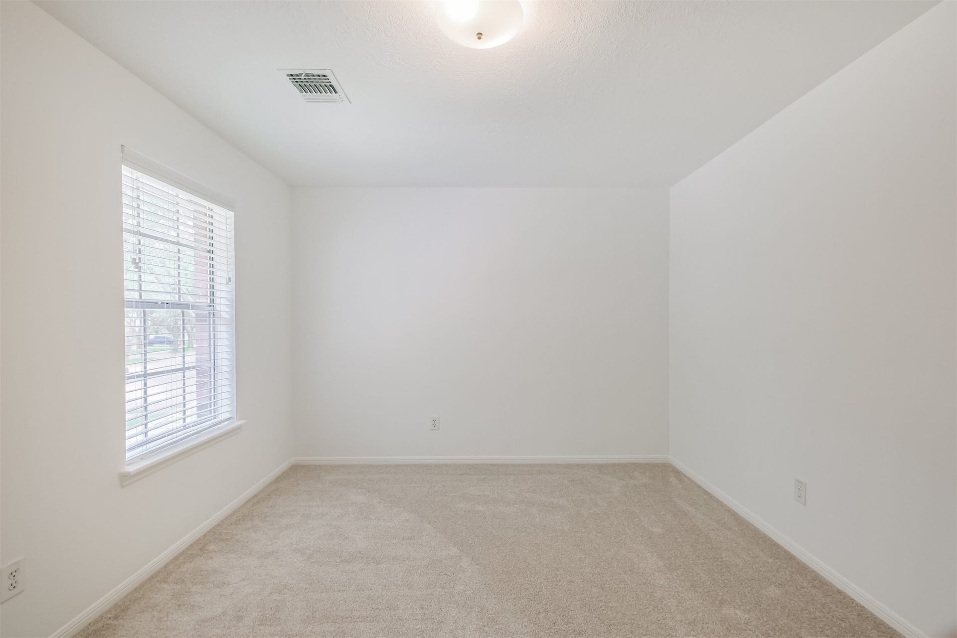 139 High Meadows Drive, Sugar Land, TX 77479