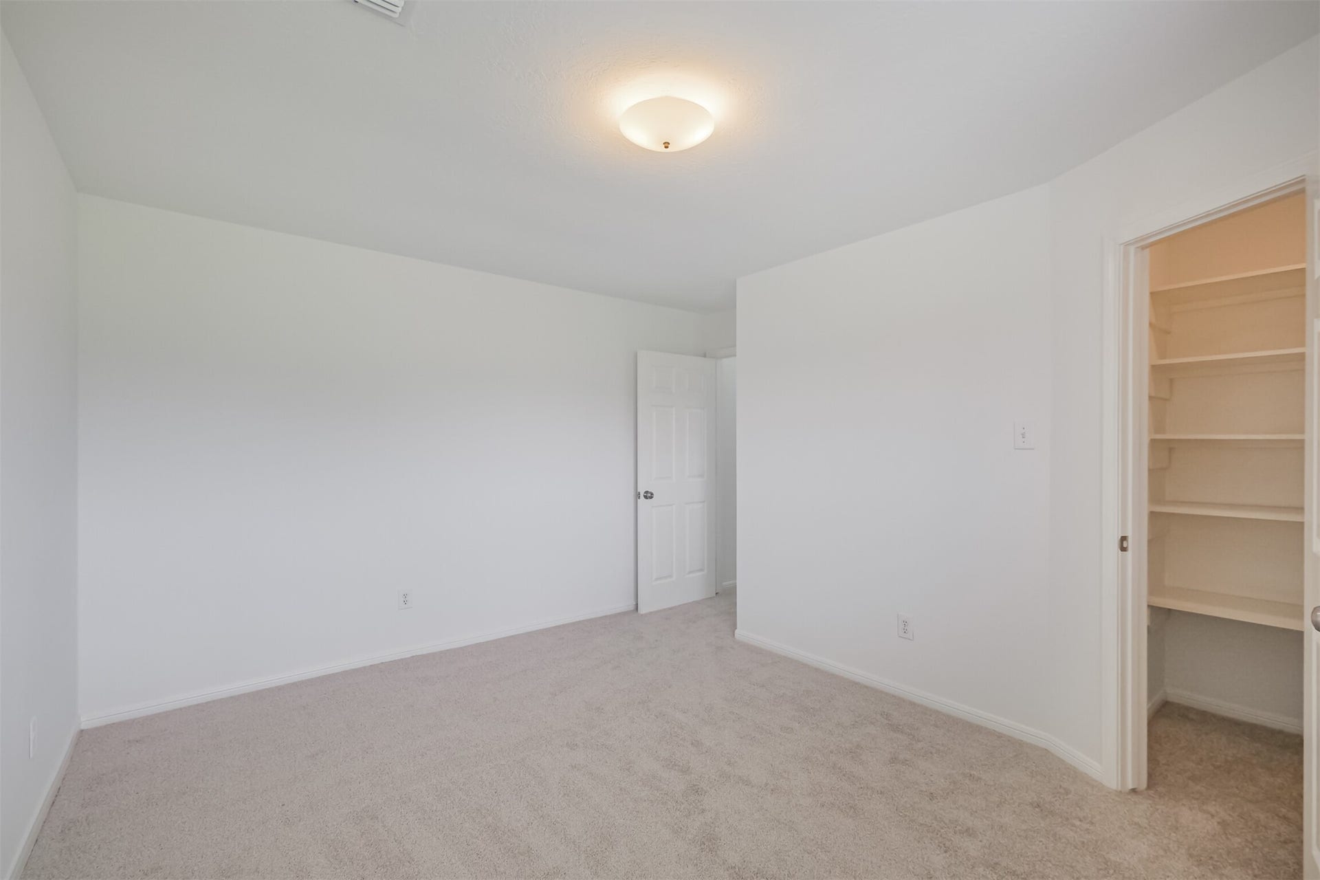 139 High Meadows Drive, Sugar Land, TX 77479