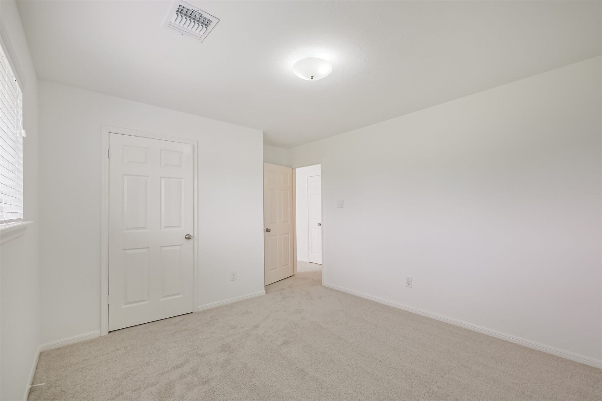 139 High Meadows Drive, Sugar Land, TX 77479