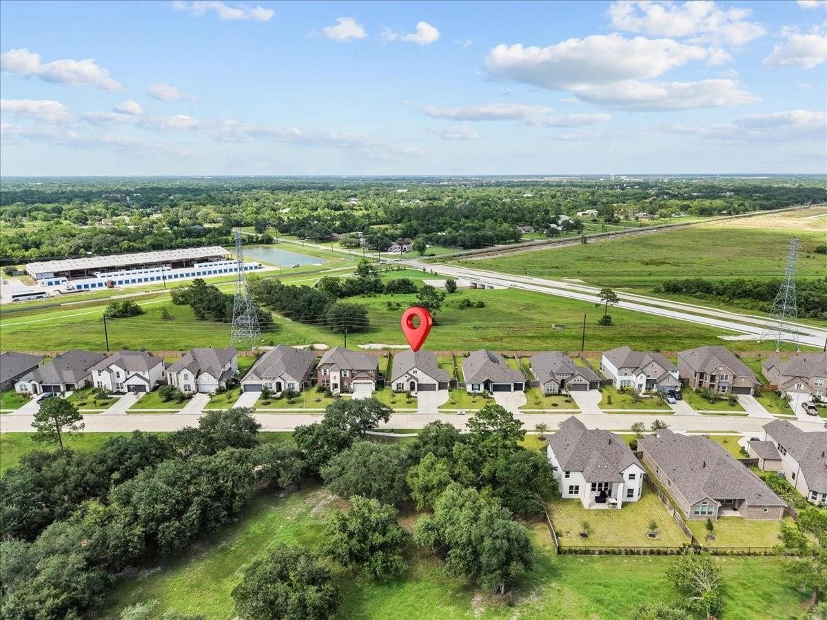 4907 Autumn Hills Trail, Pearland, TX 77584 4907 Autumn Hills Trail, Pearland, TX 77584