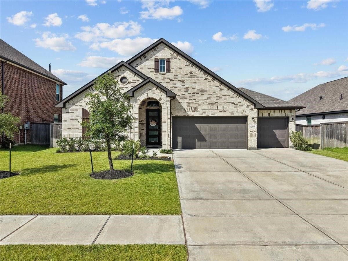 4907 Autumn Hills Trail, Pearland, TX 77584 4907 Autumn Hills Trail, Pearland, TX 77584