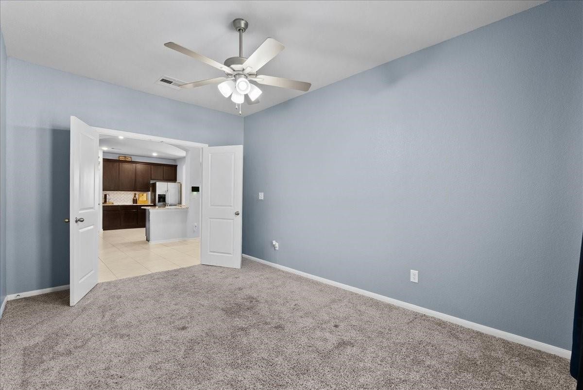 4907 Autumn Hills Trail, Pearland, TX 77584 4907 Autumn Hills Trail, Pearland, TX 77584