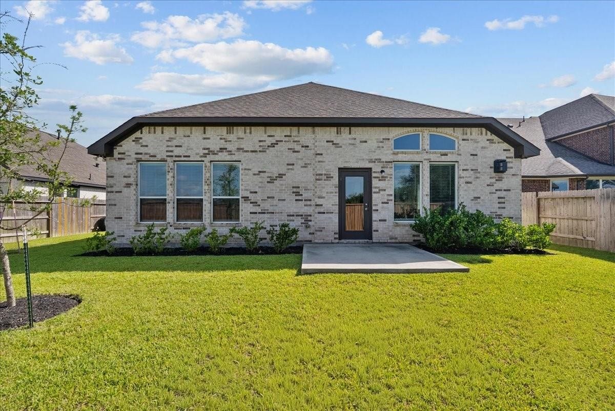 4907 Autumn Hills Trail, Pearland, TX 77584 4907 Autumn Hills Trail, Pearland, TX 77584