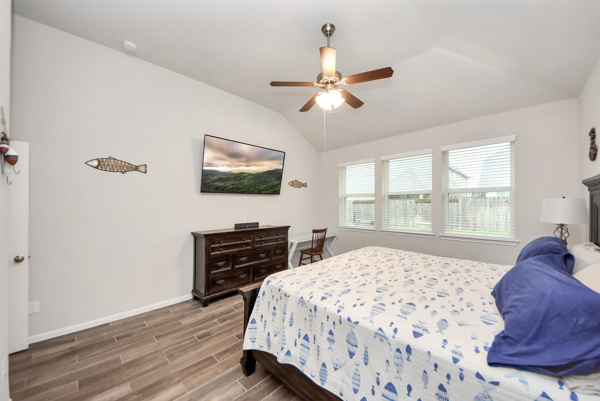 1859 Beau Banks Way, Alvin, TX 77511 1859 Beau Banks Way, Alvin, TX 77511