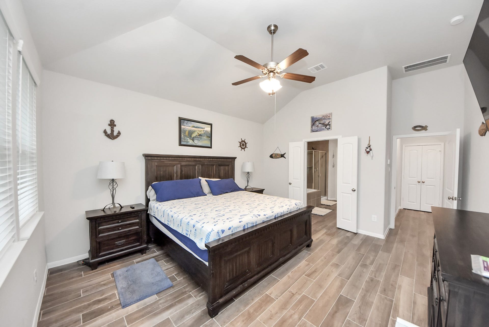 1859 Beau Banks Way, Alvin, TX 77511 1859 Beau Banks Way, Alvin, TX 77511