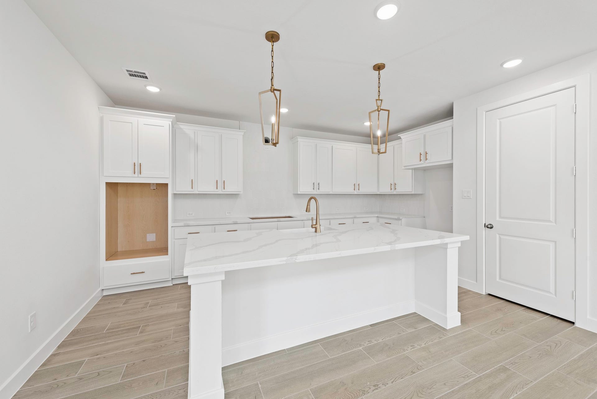 7803 Clover Gully Lane, Katy, TX 77493 Representative image. Features, selections and colors may vary.