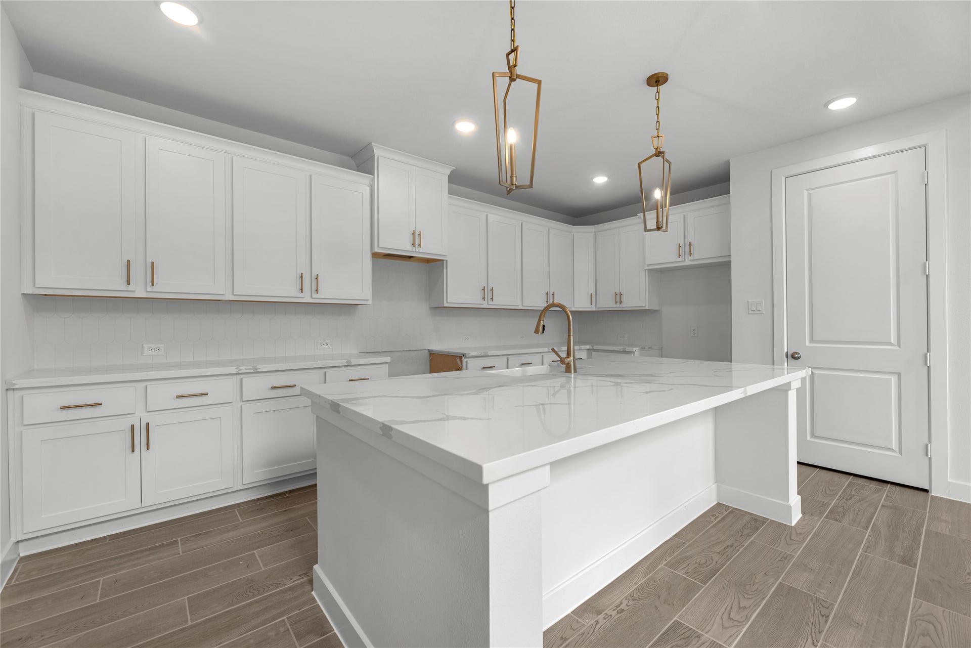 7803 Clover Gully Lane, Katy, TX 77493 Representative image. Features, selections and colors may vary.