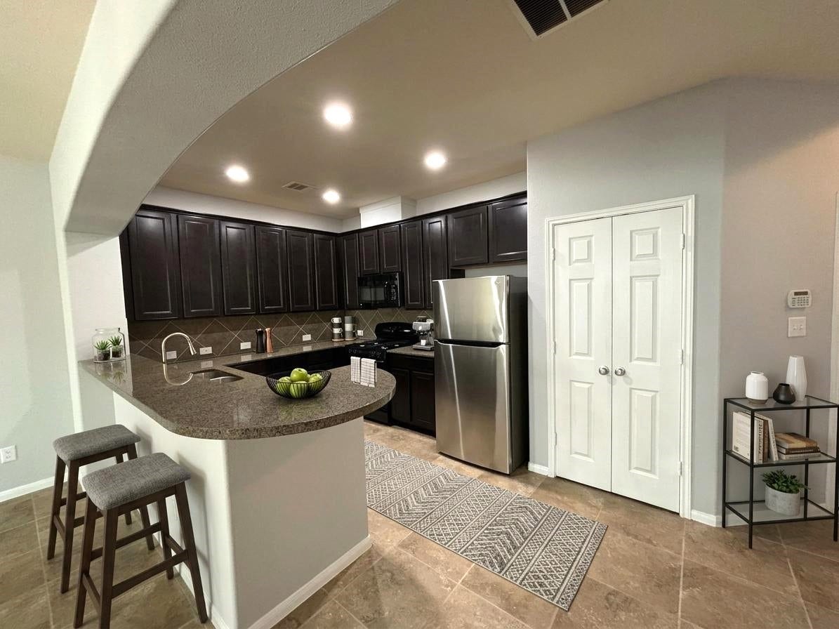8415 Sunset Loch Drive, Spring, TX 77379 8415 Sunset Loch Drive, Spring, TX 77379