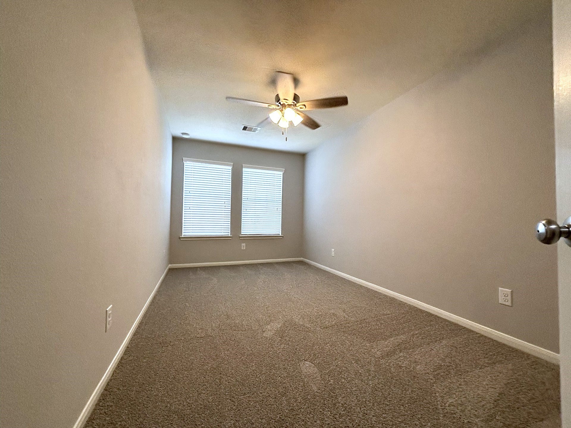 8415 Sunset Loch Drive, Spring, TX 77379 Secondary bedroom
