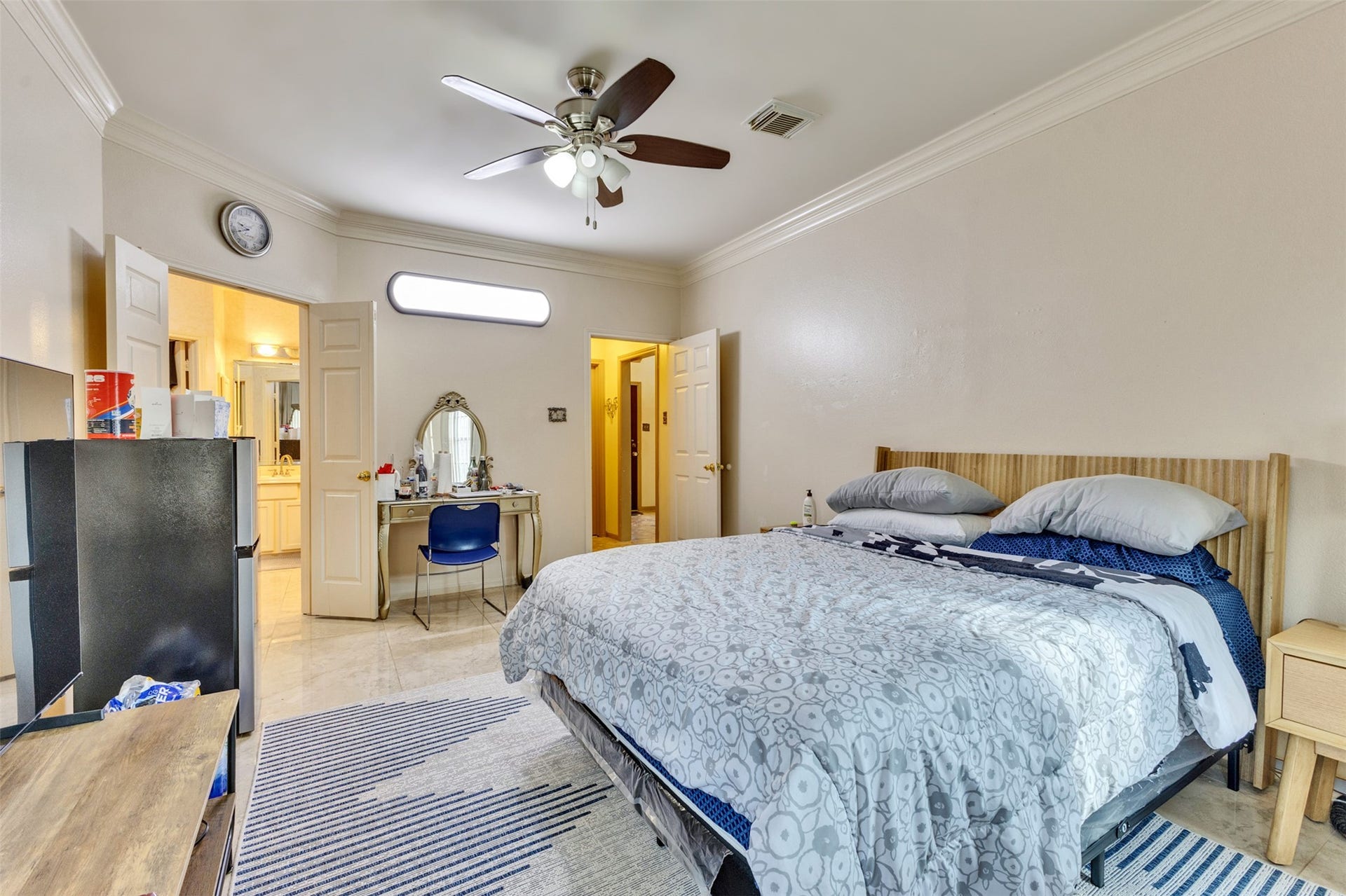 8914 Beawood Drive, Houston, TX 77083 8914 Beawood Drive, Houston, TX 77083
