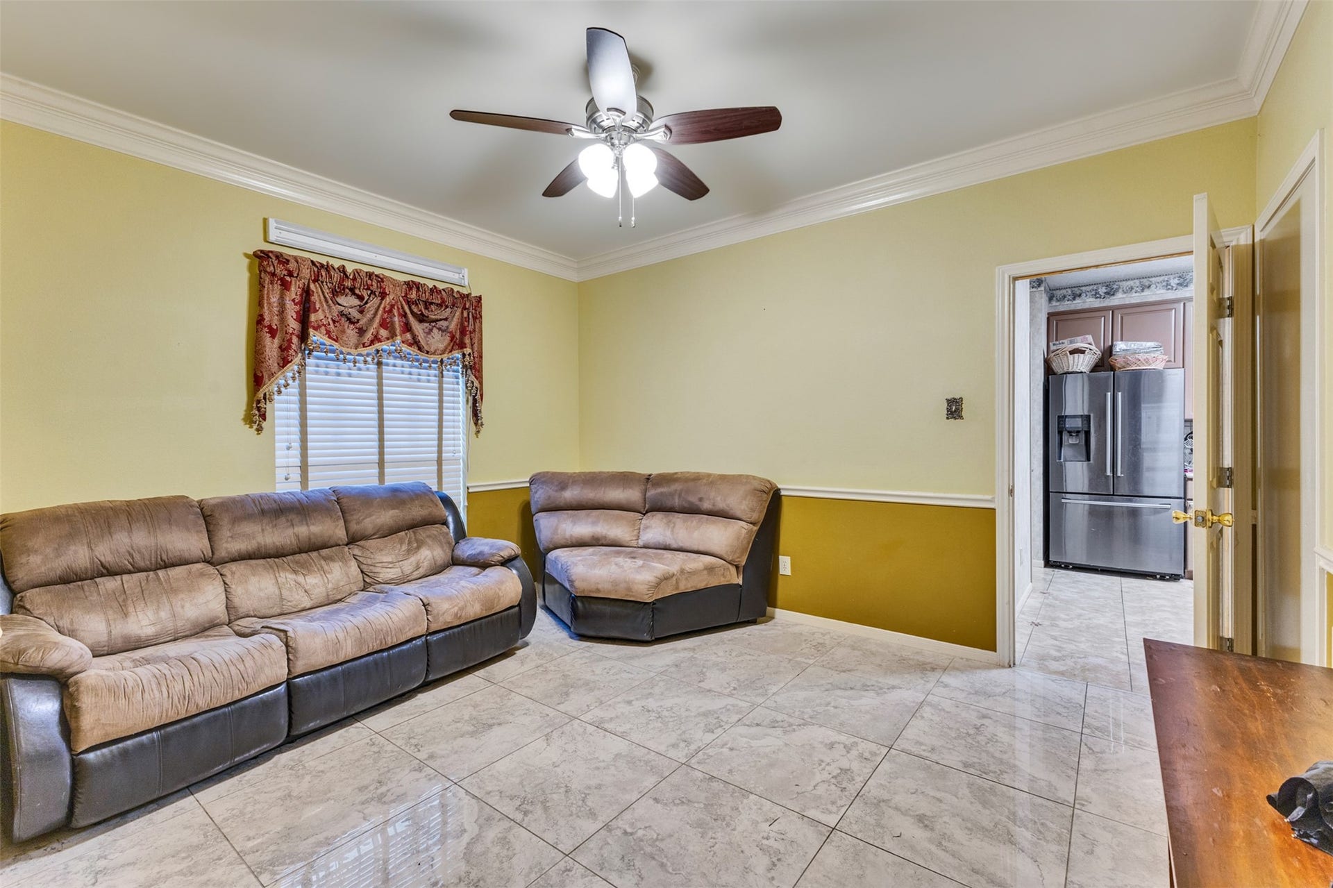 8914 Beawood Drive, Houston, TX 77083 8914 Beawood Drive, Houston, TX 77083