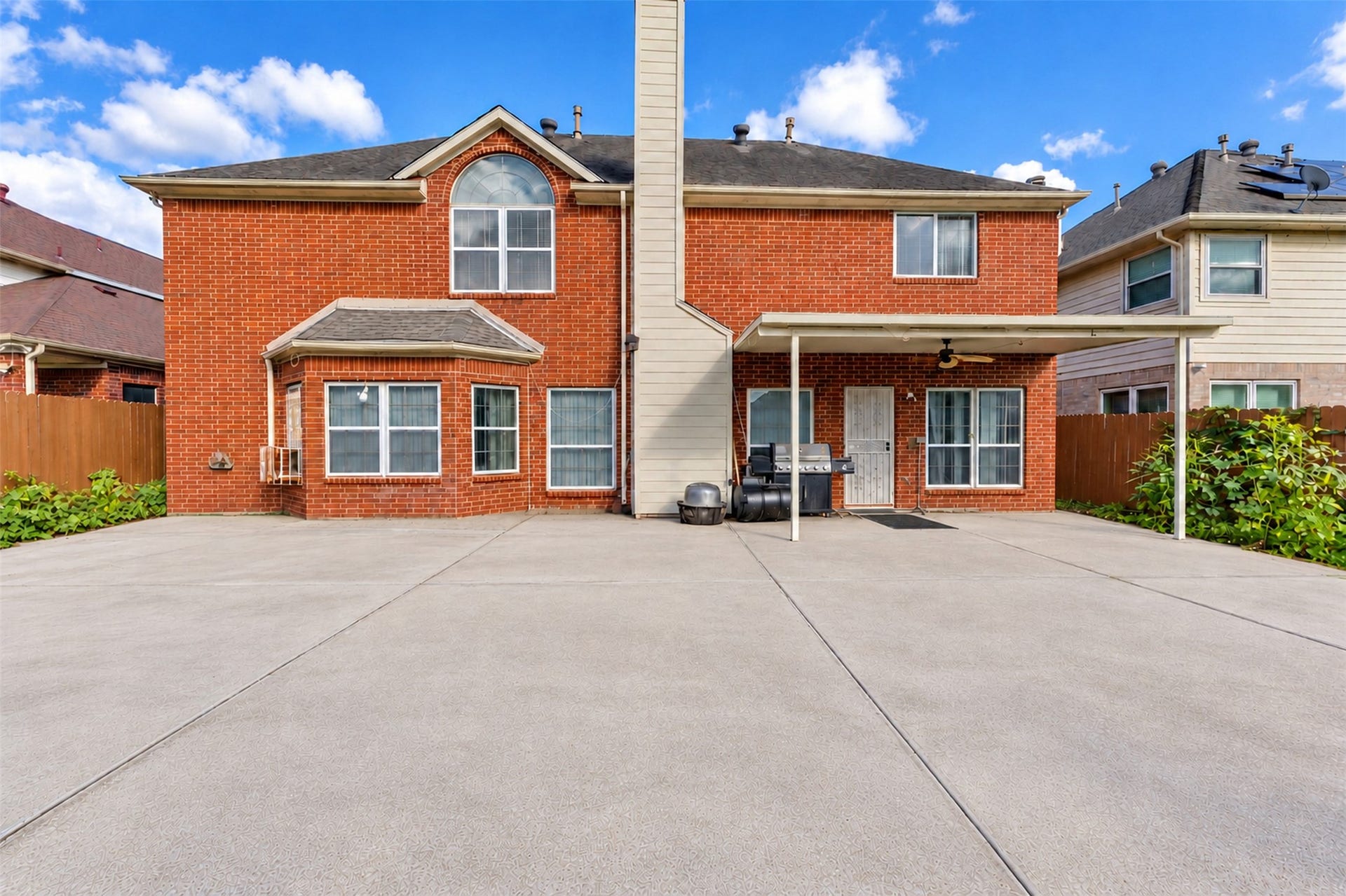 8914 Beawood Drive, Houston, TX 77083 8914 Beawood Drive, Houston, TX 77083