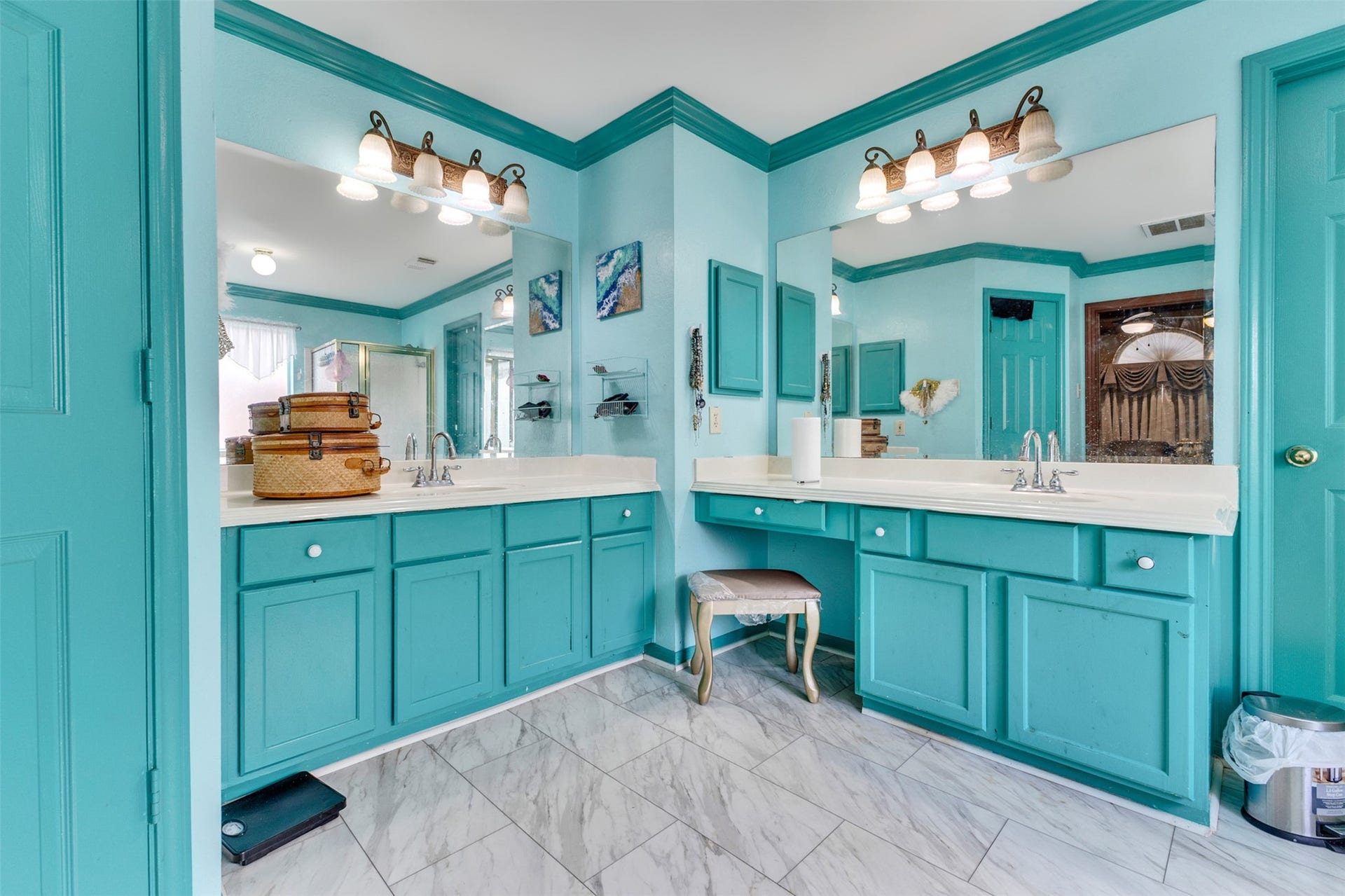 8914 Beawood Drive, Houston, TX 77083 8914 Beawood Drive, Houston, TX 77083
