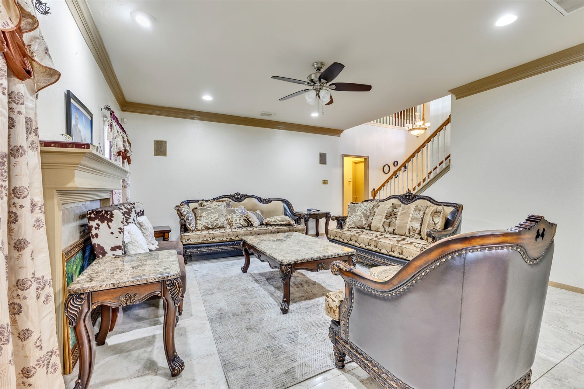 8914 Beawood Drive, Houston, TX 77083 8914 Beawood Drive, Houston, TX 77083
