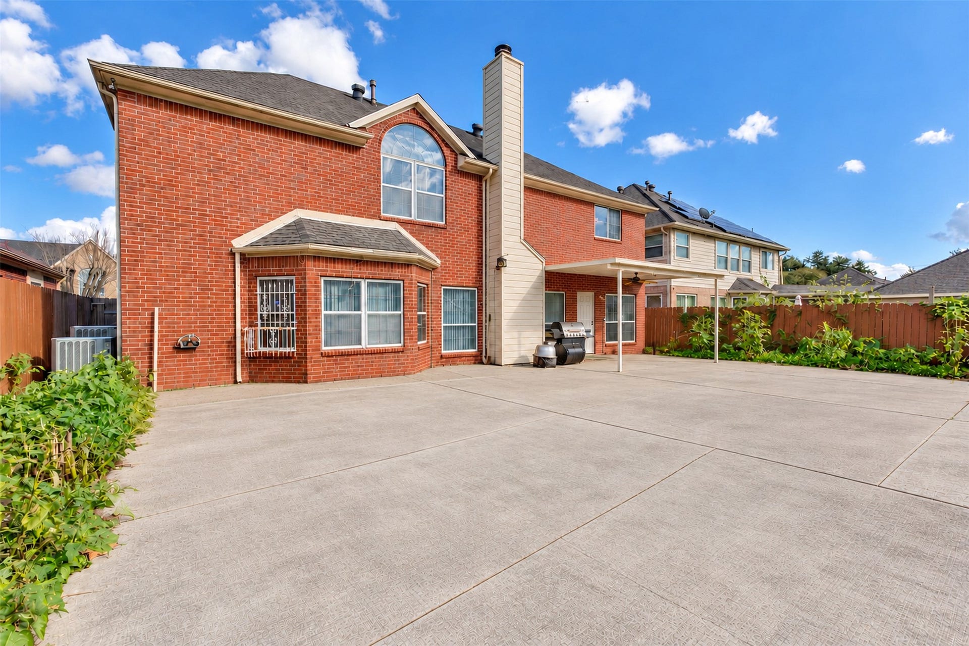 8914 Beawood Drive, Houston, TX 77083 8914 Beawood Drive, Houston, TX 77083