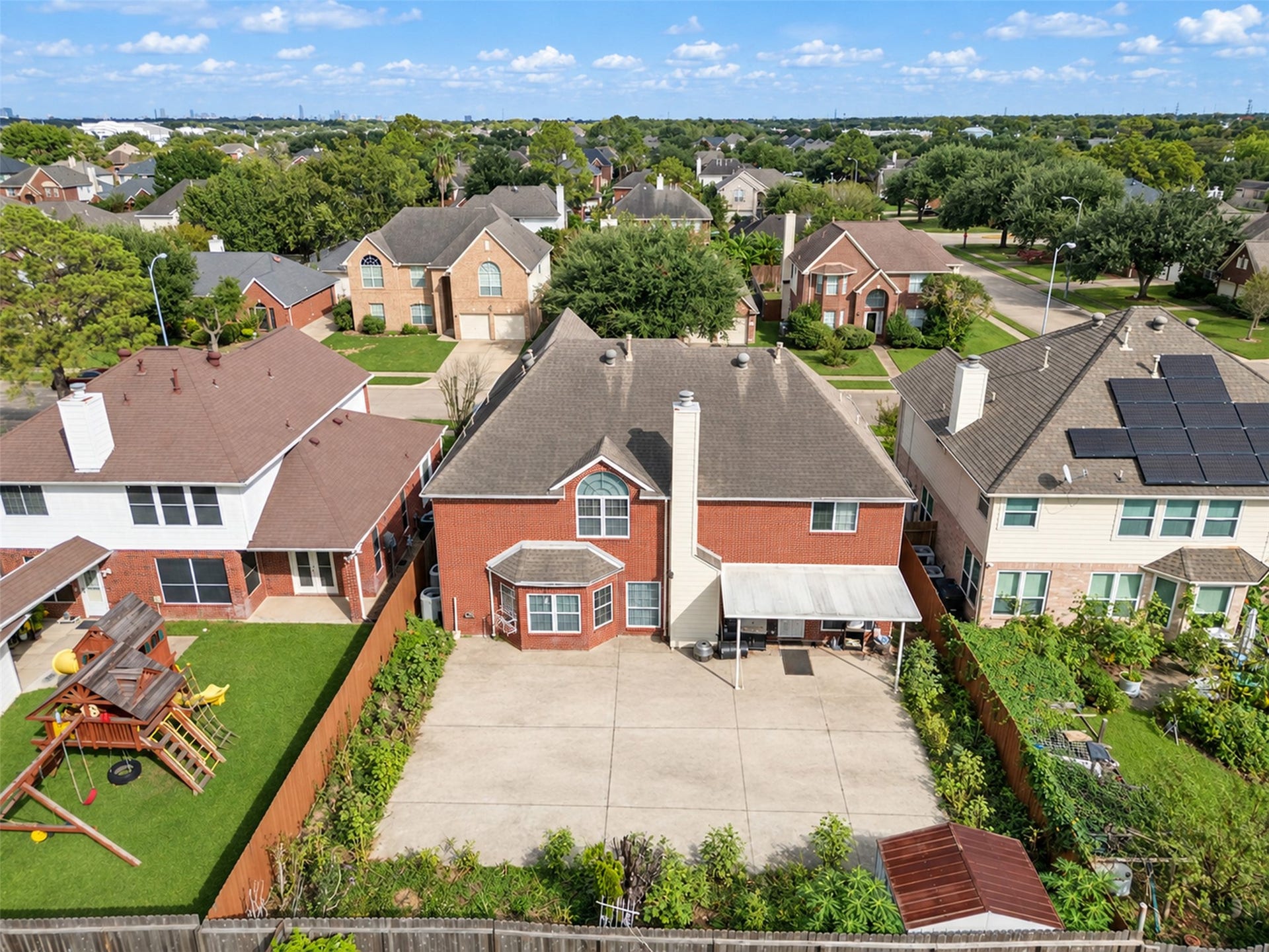 8914 Beawood Drive, Houston, TX 77083 8914 Beawood Drive, Houston, TX 77083
