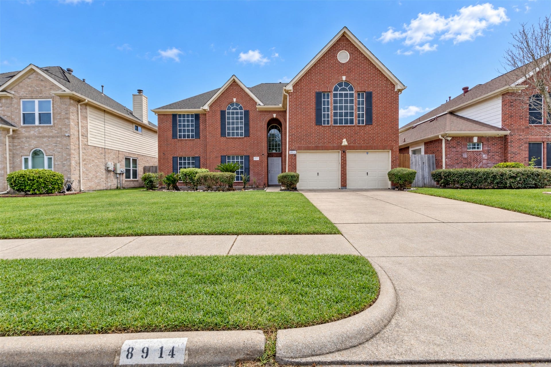 8914 Beawood Drive, Houston, TX 77083 8914 Beawood Drive, Houston, TX 77083