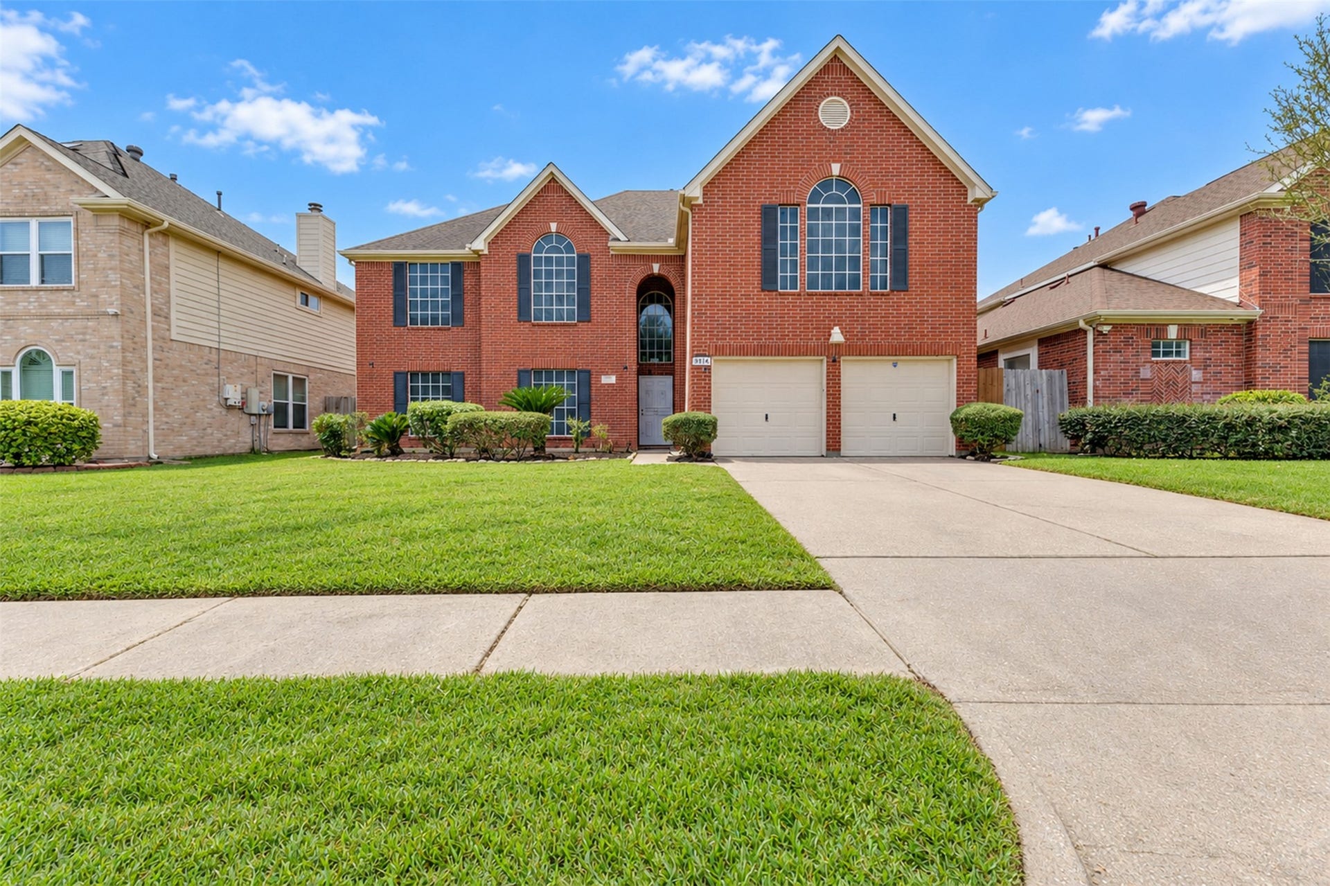 8914 Beawood Drive, Houston, TX 77083 8914 Beawood Drive, Houston, TX 77083