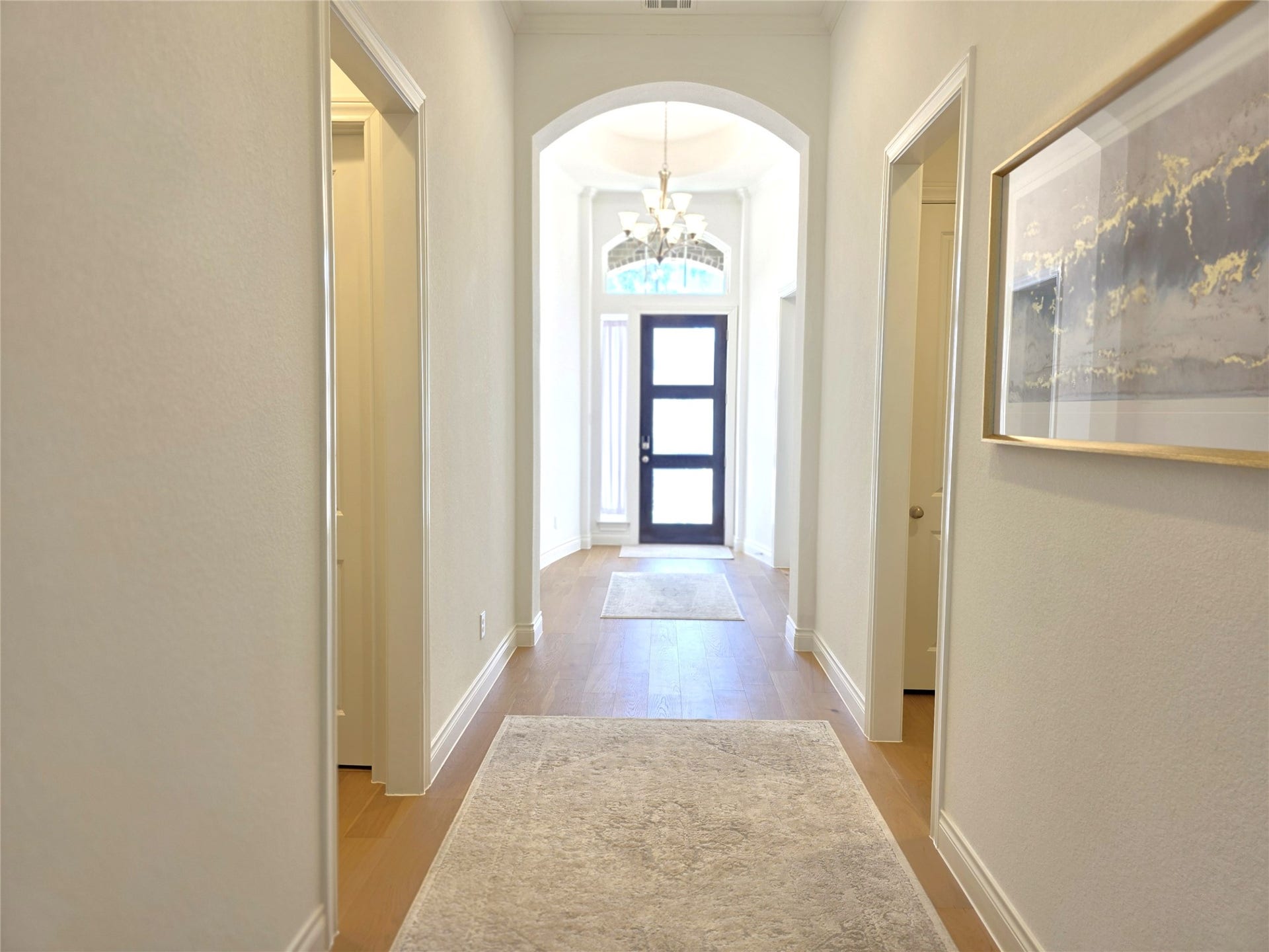 22045 Gateway Arch Drive, Porter, TX 77365 Entry Hall 2